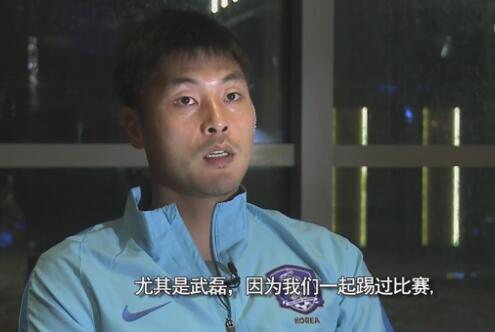 穿着情趣内衣作爱视频